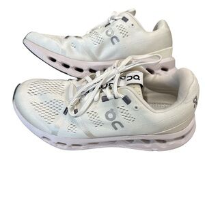 On Cloud Women’s White/Gray/Light Lavender Athletic Sneakers 8